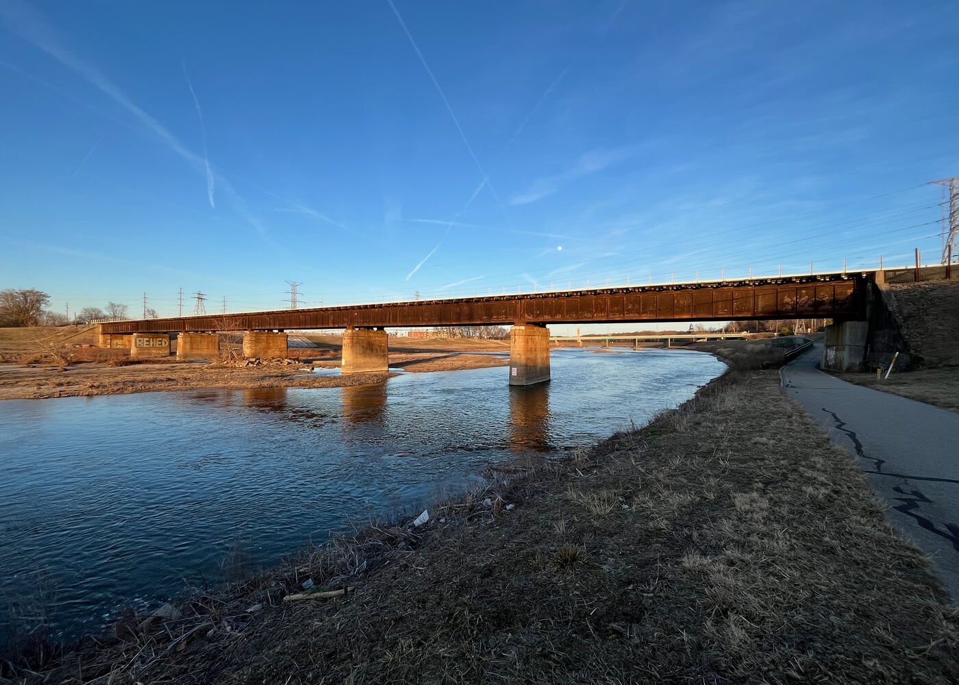 Great Miami River running through downtown Dayton