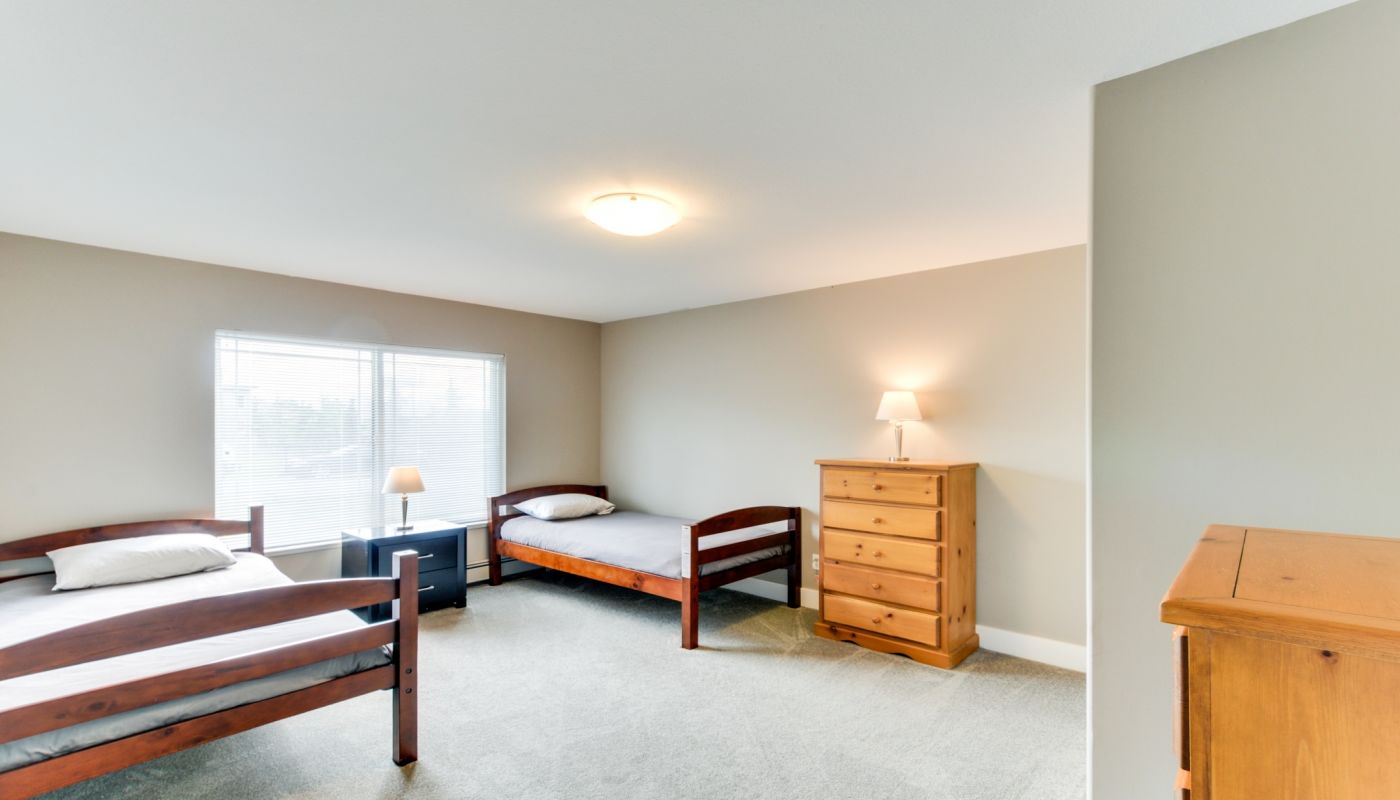 Acorn Recovery Living