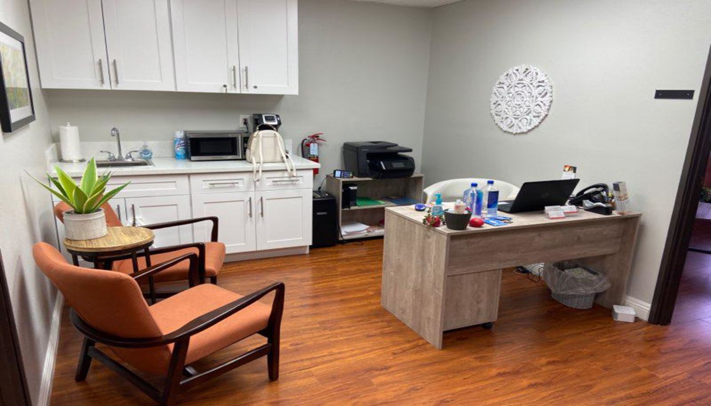 Anew Era TMS & Psychiatry Orange