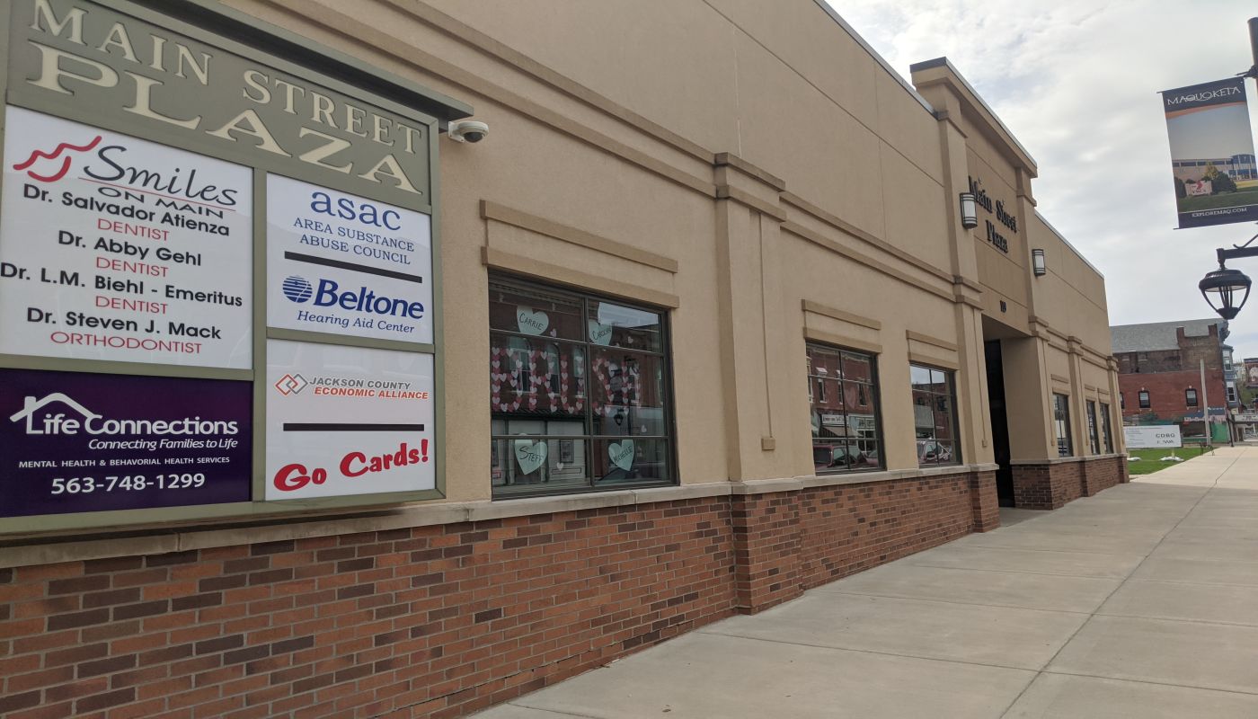 Life Connections Maquoketa