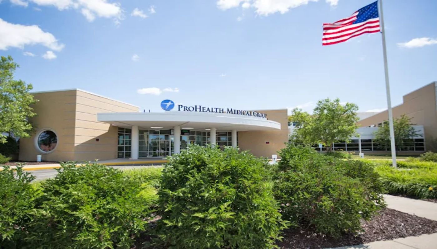ProHealth Care Medical Group Clinic Oconomowoc