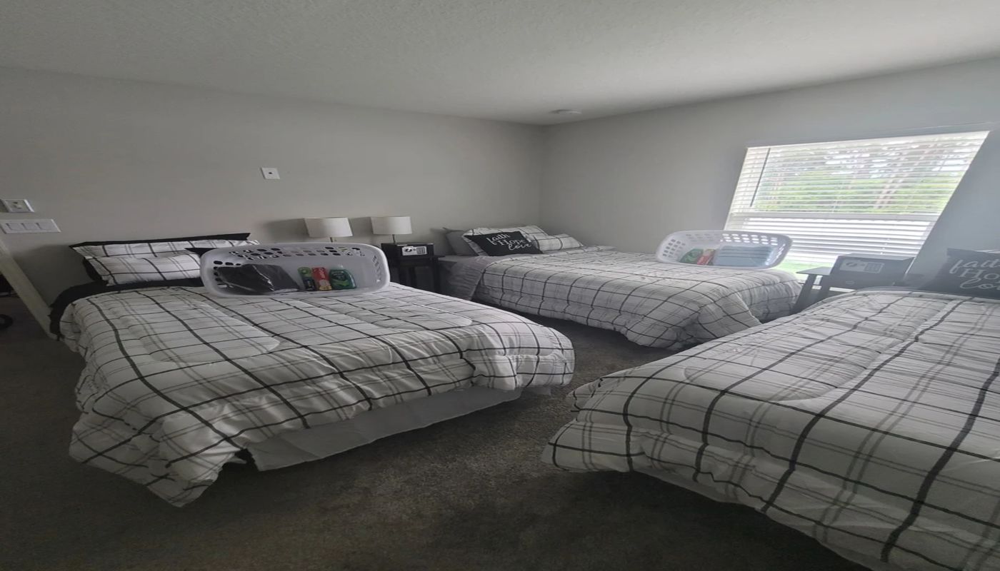 Stepping Stone Home 4U