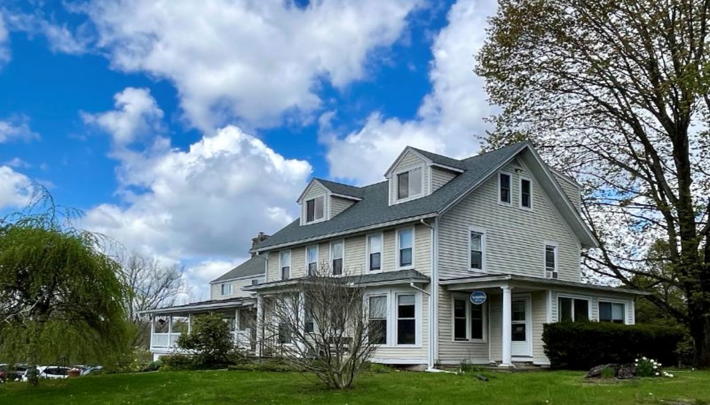 Angelus House at Wellspring